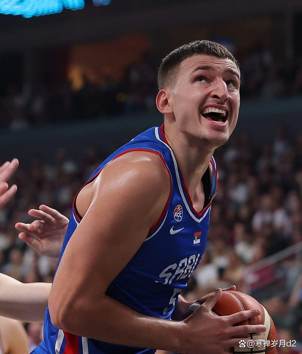 九游官网-包含赛前体能课后，华盛顿奇才外线爆发备战全明星赛，球迷炸锅，阵容厚度经受考验的词条